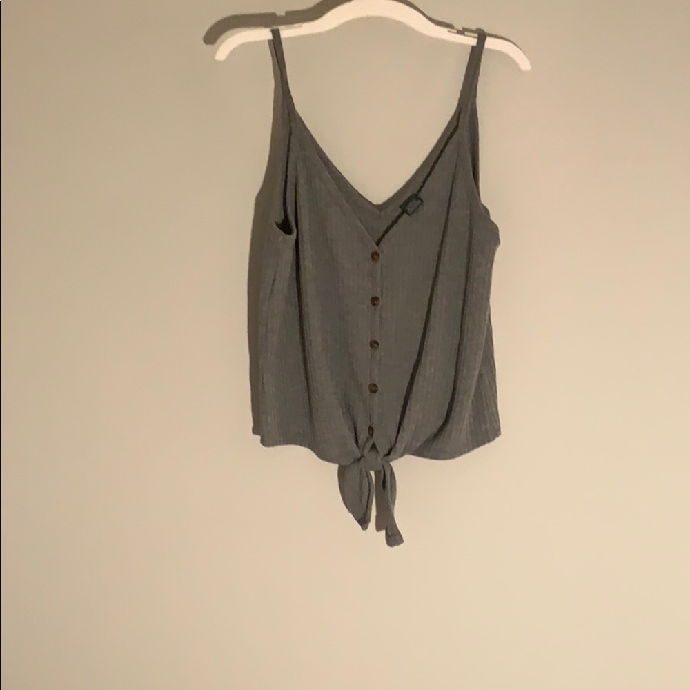 Gray tank top